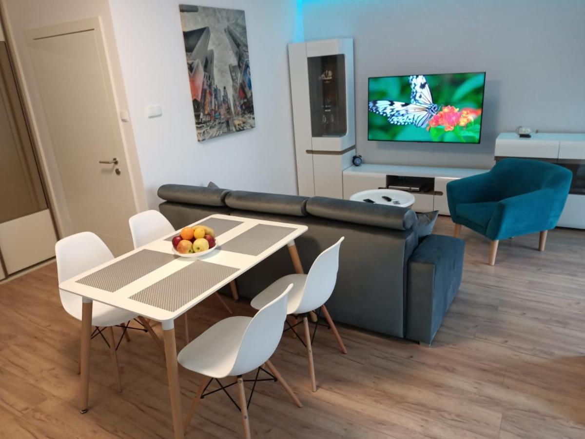 Good To Sea You Polanki Kolobrzeg, Apartament Z Garazem المظهر الخارجي الصورة