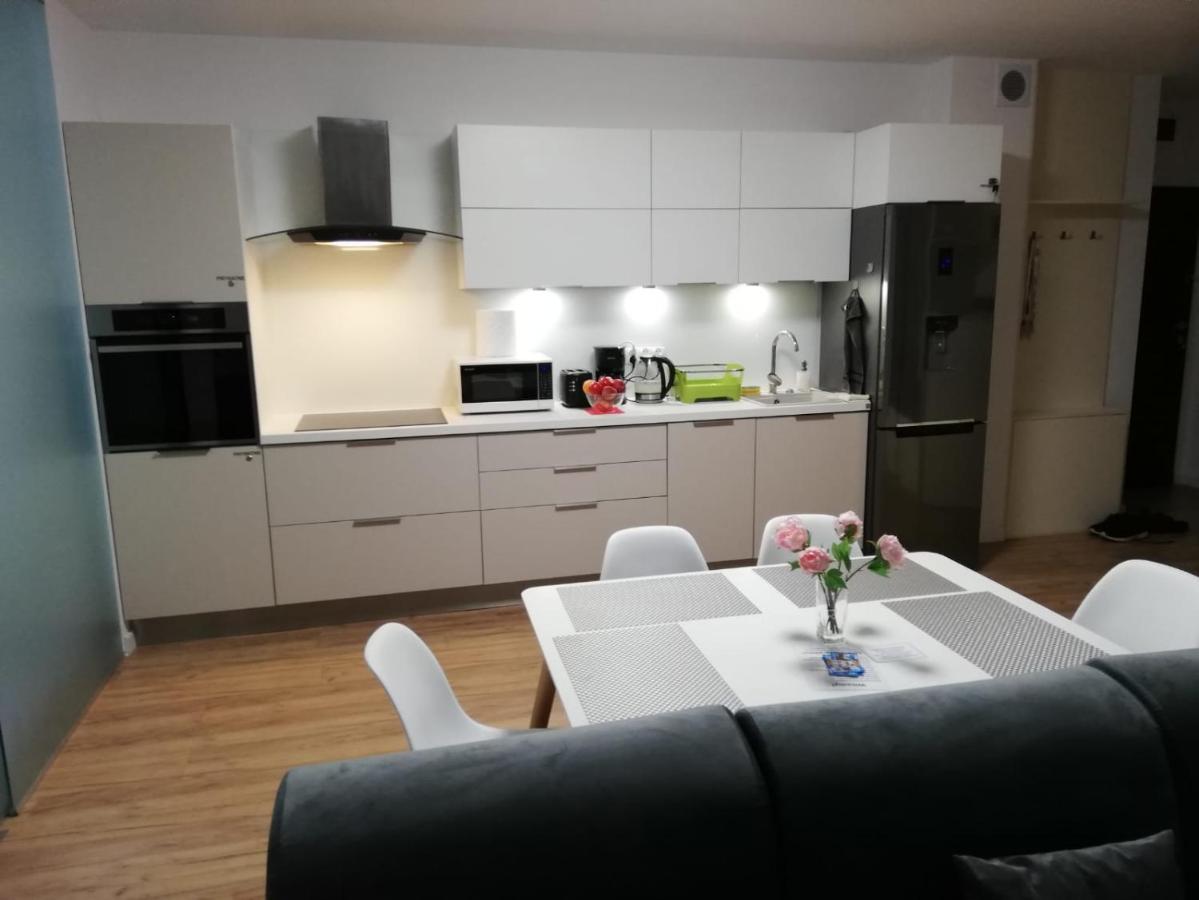 Good To Sea You Polanki Kolobrzeg, Apartament Z Garazem المظهر الخارجي الصورة